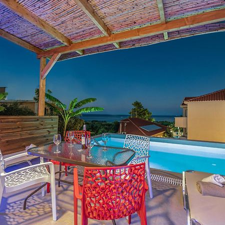 Kozanos Suites With Private Pool 아모우디 외부 사진
