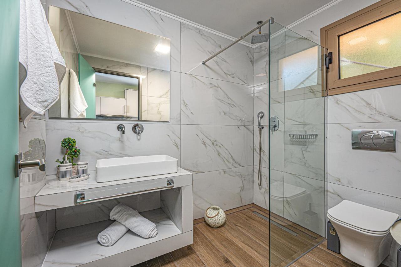 Kozanos Suites With Private Pool 아모우디 외부 사진