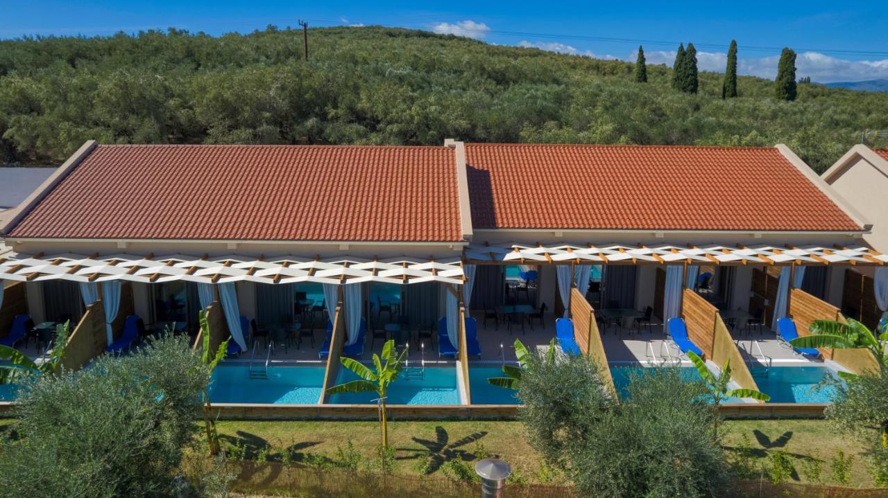 Kozanos Suites With Private Pool 아모우디 외부 사진