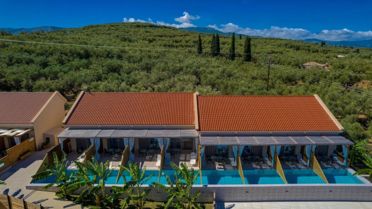 Kozanos Suites With Private Pool 아모우디 외부 사진
