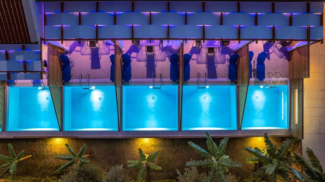Kozanos Suites With Private Pool 아모우디 외부 사진